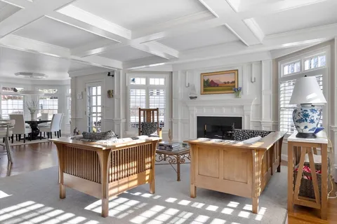 $3,095,000 | 20 Risley Road, Newton, MA 02465