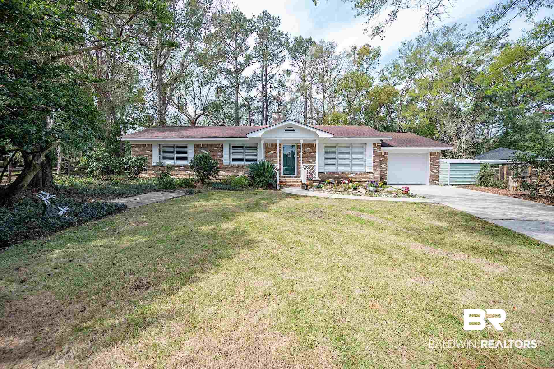 601 Patlynn Court Fairhope, AL 36532 - Photo 3 of 21
