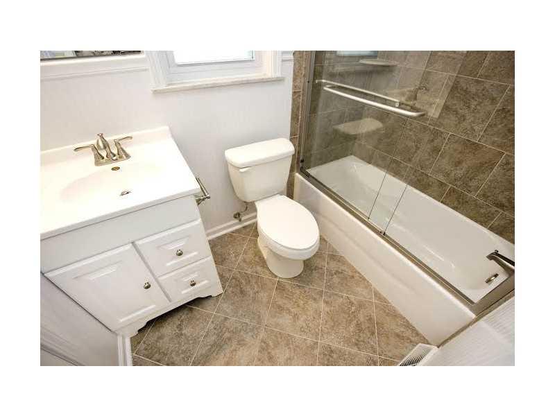 4802 South Franklin Road Indianapolis, IN 46239 - Photo 11 of 21 Gallery Image 11