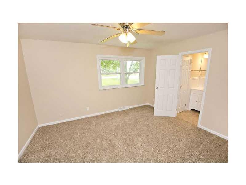 4802 South Franklin Road Indianapolis, IN 46239 - Photo 14 of 21 Gallery Image 14