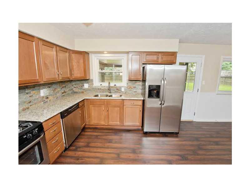 4802 South Franklin Road Indianapolis, IN 46239 - Photo 8 of 21 Gallery Image 8