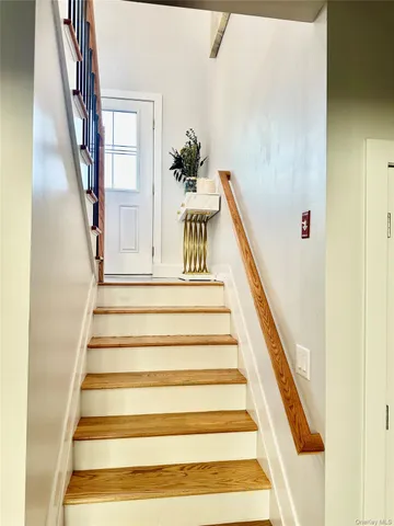 $519,999 | 50 Picadilly Circle, Rock Hill, NY 12775