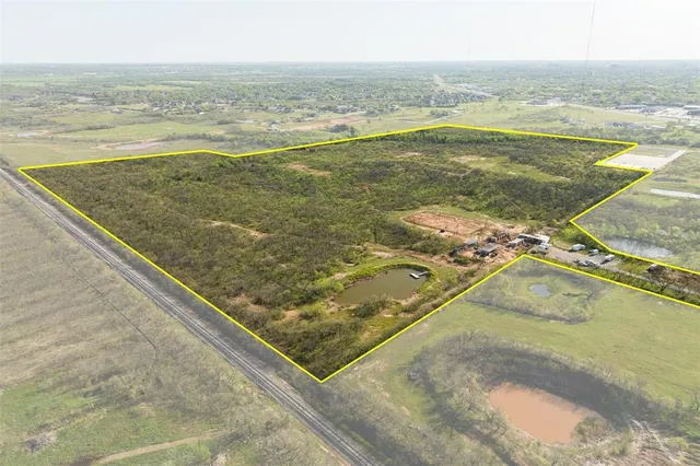 a view of an ocean and beach