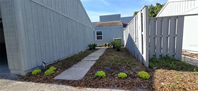 $1,400 | 1502 Buckeye Road Northeast, Unit 3, Winter Haven, FL 33881