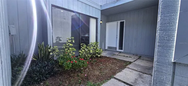 $1,400 | 1502 Buckeye Road Northeast, Unit 3, Winter Haven, FL 33881
