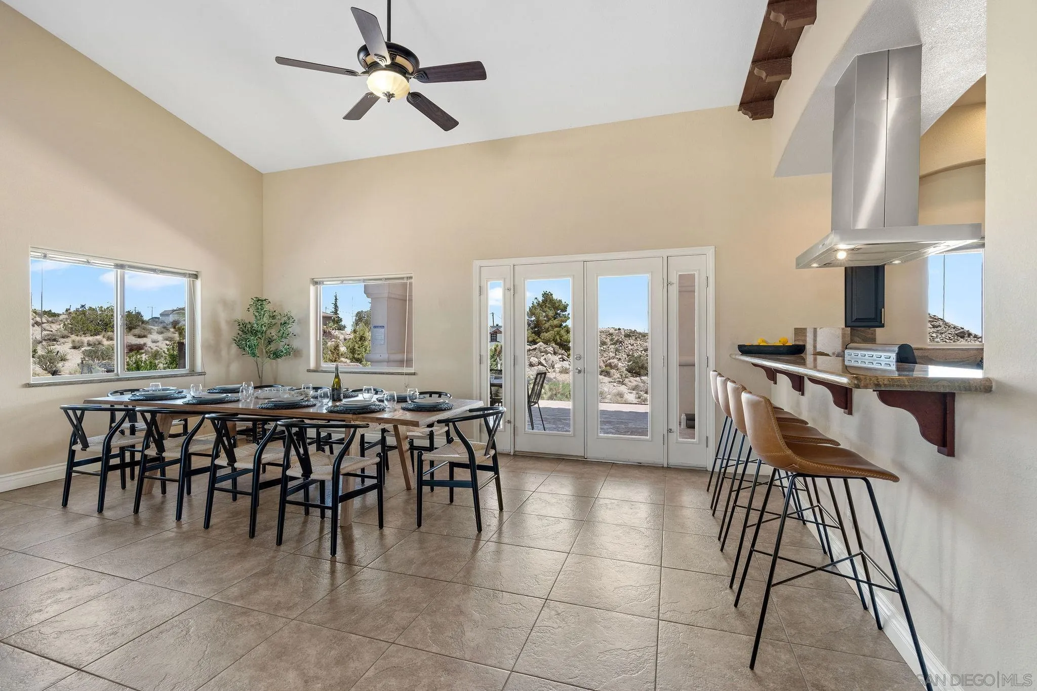 5833 San Rafael Road Yucca Valley, CA 92284 - Photo 16 of 64