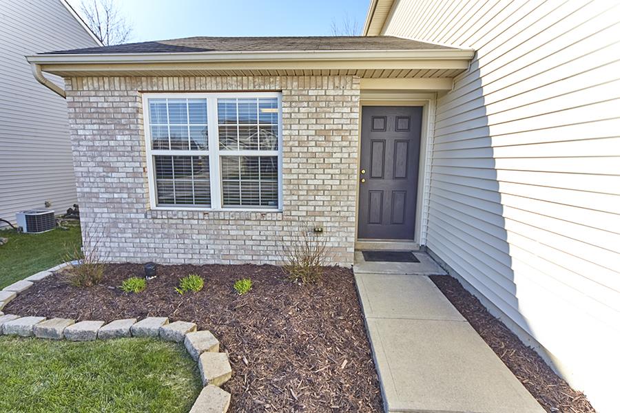 1509 Switchback Cove Fort Wayne, IN 46845 - Photo 3 of 25