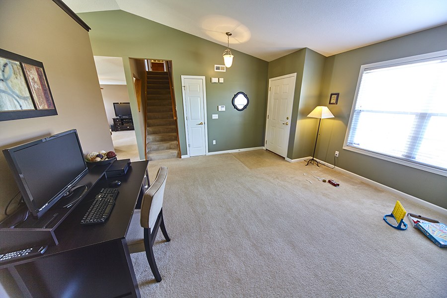 1509 Switchback Cove Fort Wayne, IN 46845 - Photo 4 of 25