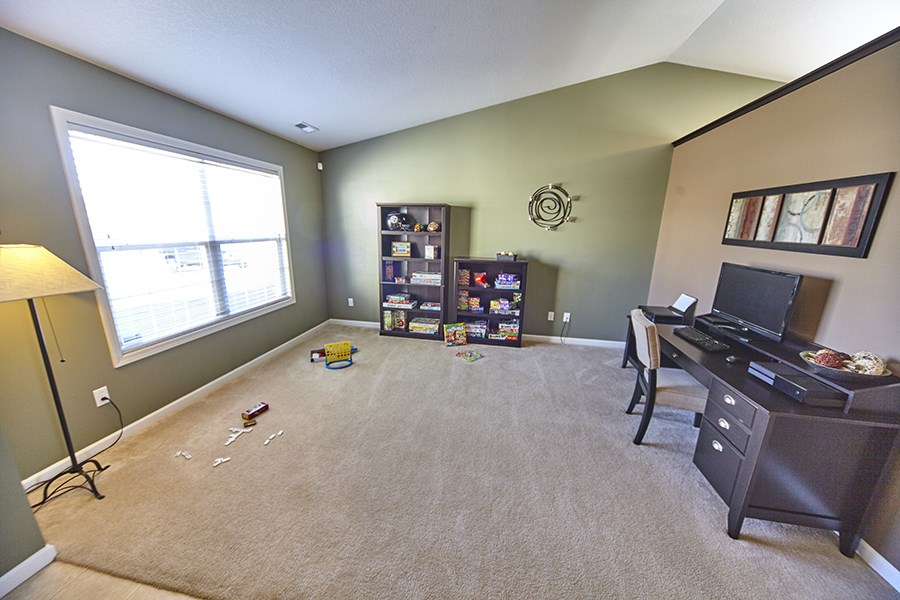 1509 Switchback Cove Fort Wayne, IN 46845 - Photo 5 of 25