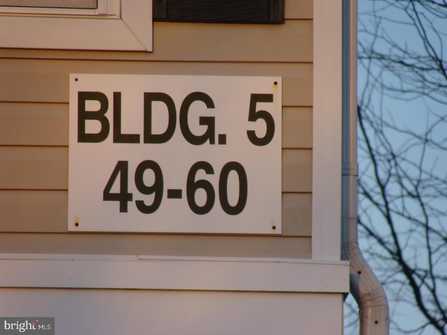 52 Kyle Way Ewing, NJ 08628 - Photo 2 of 27