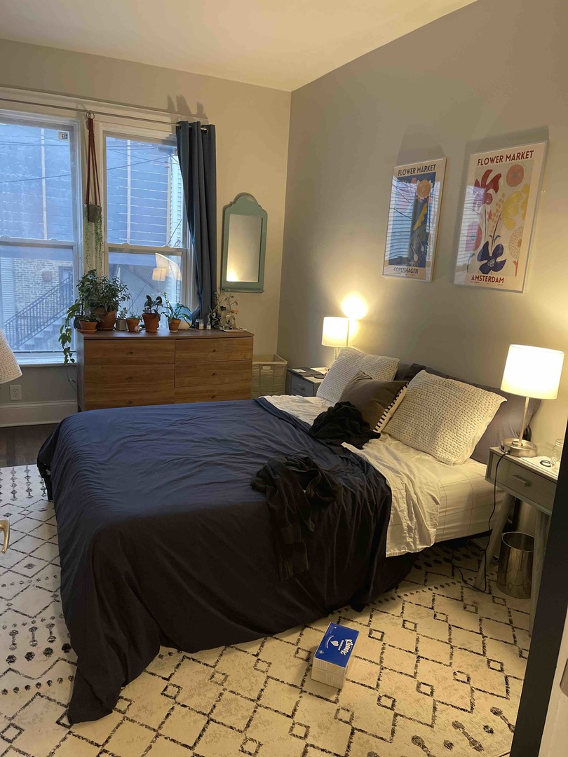 1655 West Irving Park Road, Unit 3R Chicago, IL 60613 - Photo 8 of 10