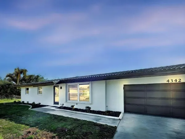 $2,500 | 4342 Ewing Circle, Port Charlotte, FL 33948