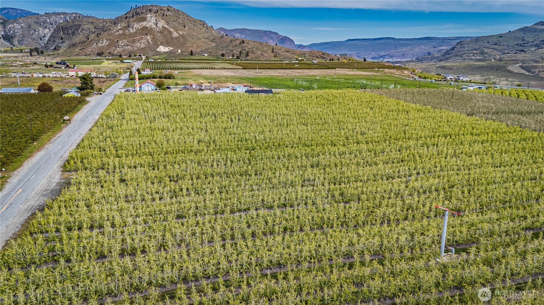 58 Substation Road Chelan, WA 98816 - Photo 11 of 21