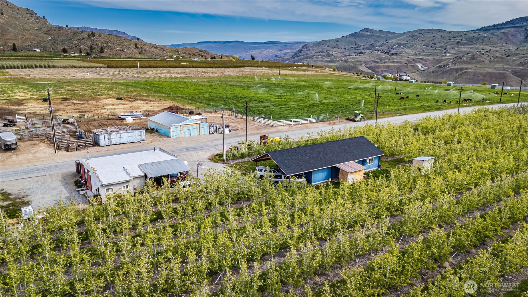 58 Substation Road Chelan, WA 98816 - Photo 14 of 21
