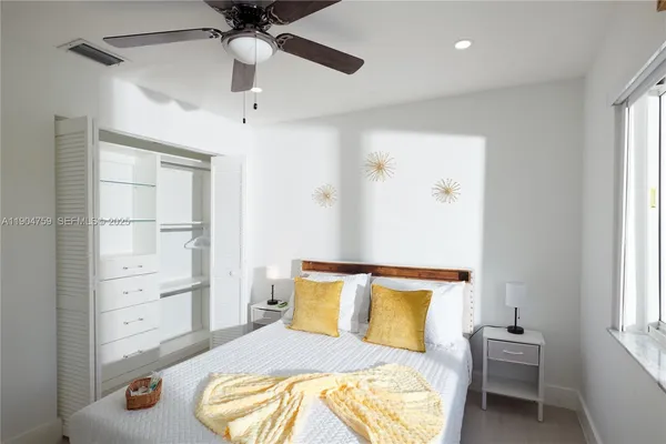 a kids room with toys and toys