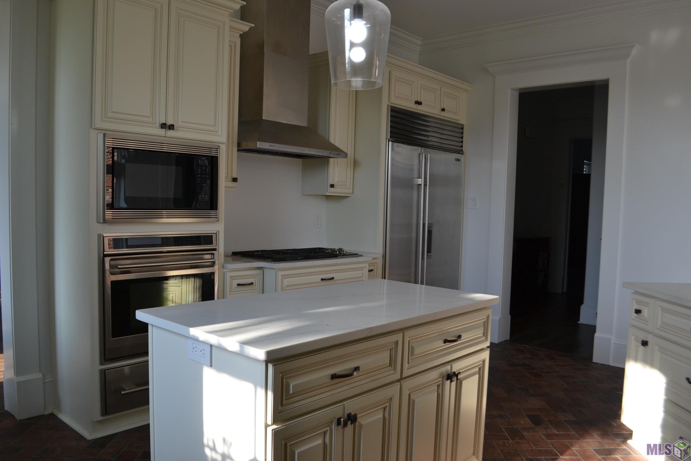 363 Providence Avenue Cut Off, LA 70345 - Photo 9 of 50