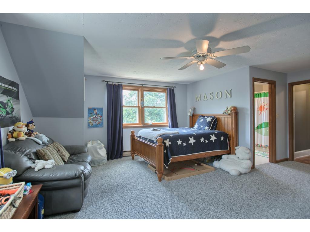 148 Wason Road Hudson, NH 03051 - Photo 18 of 24