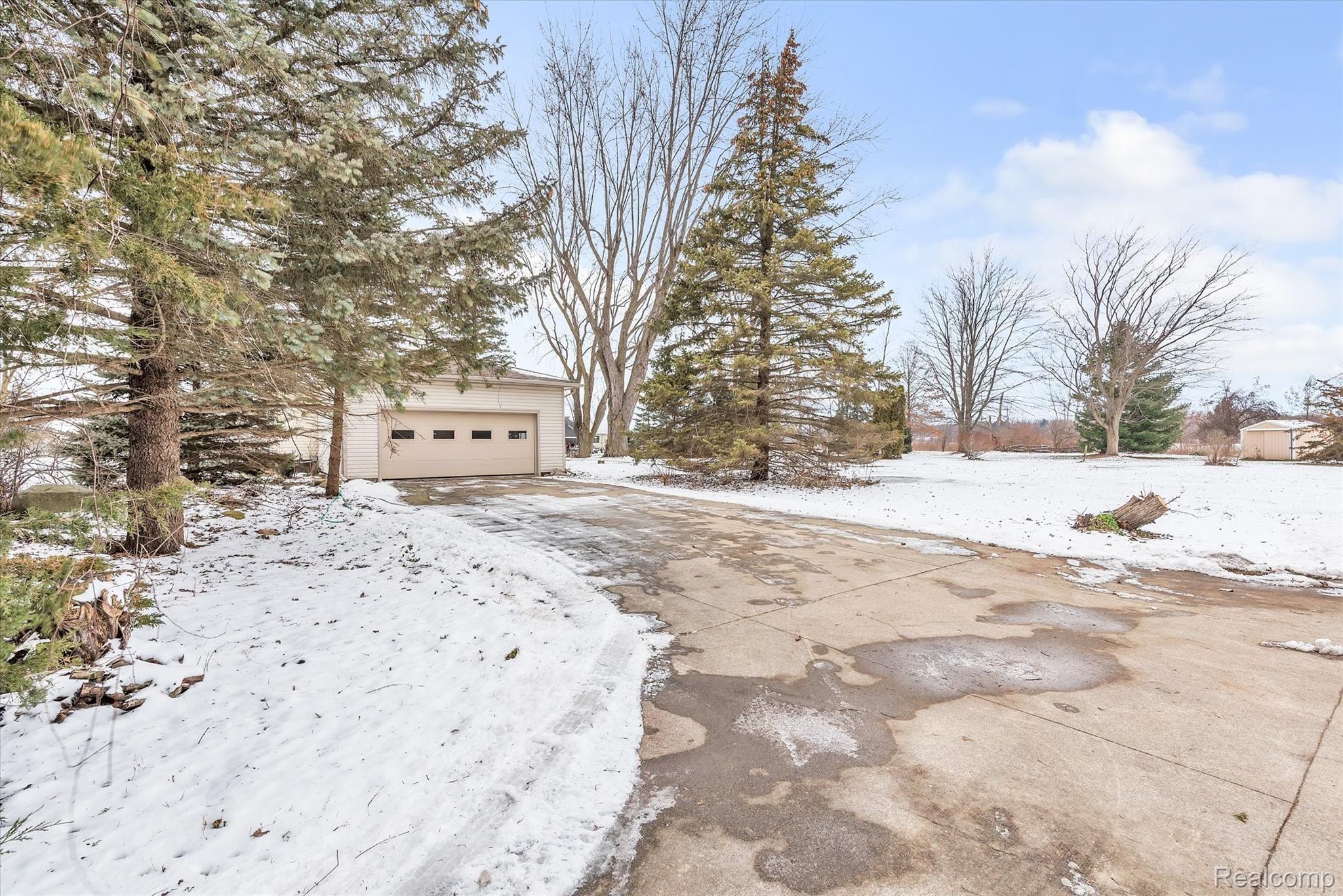 5332 Ohara Road Carleton, MI 48117 - Photo 36 of 52 37-5332-Ohara-Rd-WindowStill-Real-Estate-Photography-37.jpg