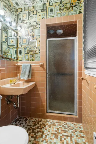 $499,900 | 8930 North Minnehaha Circle, St. Louis Park, MN 55426