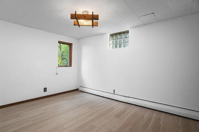 $499,900 | 8930 North Minnehaha Circle, St. Louis Park, MN 55426