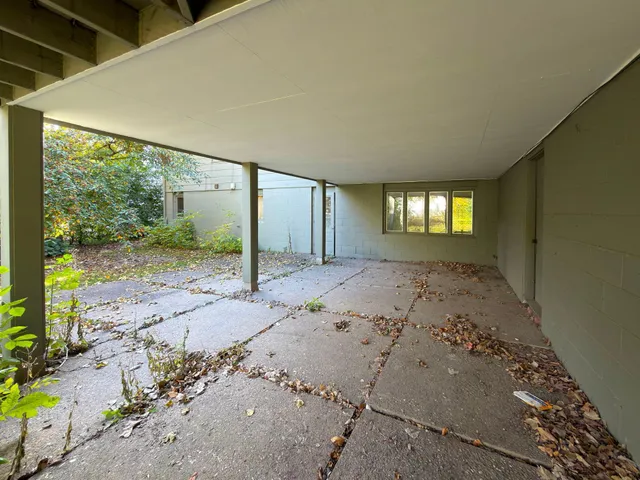 $499,900 | 8930 North Minnehaha Circle, St. Louis Park, MN 55426