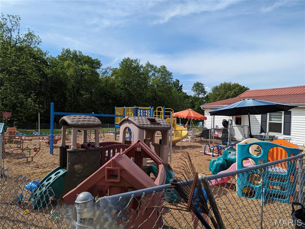 705 Burks Road Farmington, MO 63640 - Photo 7 of 14