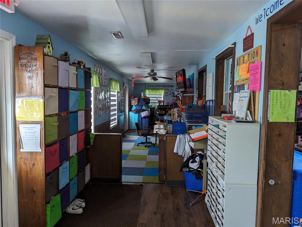 705 Burks Road Farmington, MO 63640 - Photo 8 of 14