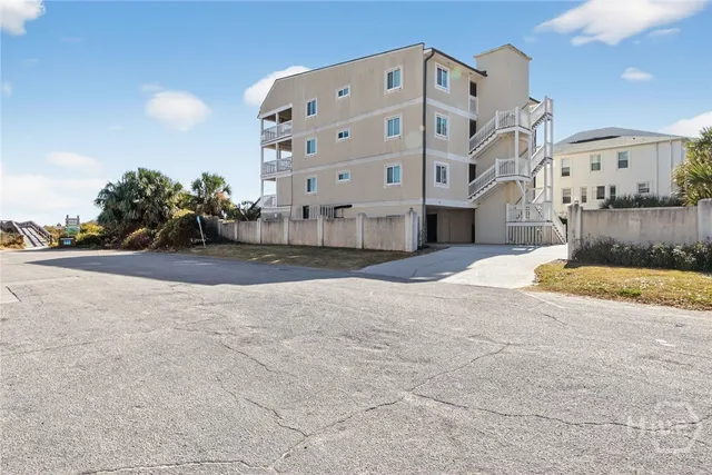 $3,500 | 1 Center Street, Unit 2, Tybee Island, GA 31328