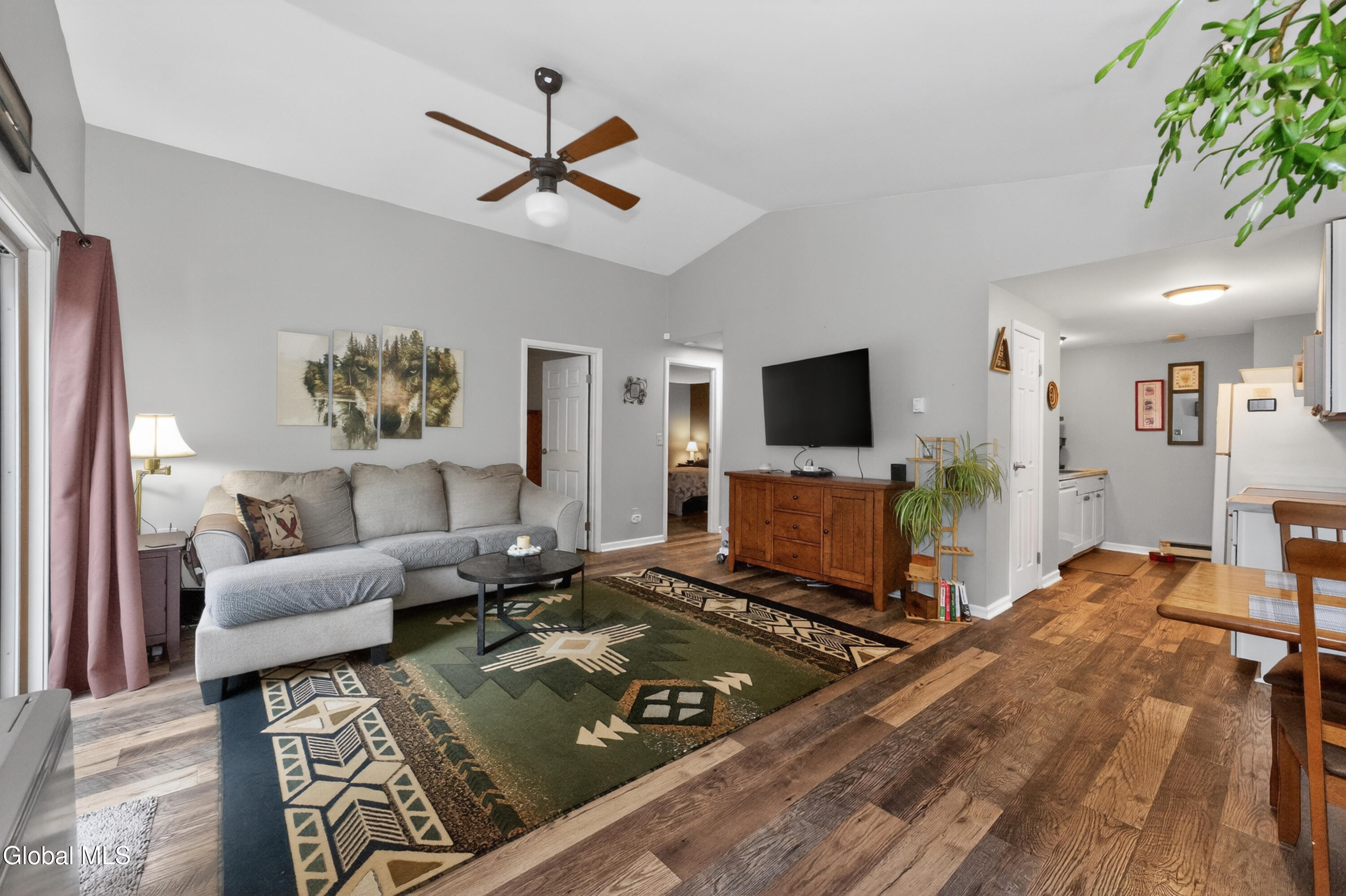 85 Wake Robin Road Ballston Spa, NY 12020 - Photo 6 of 26 1 Livingroom 3