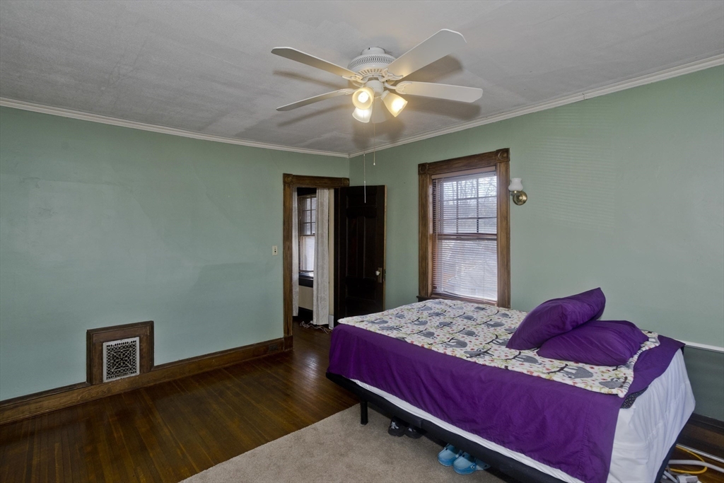 23 Westernview Street Springfield, MA 01108 - Photo 31 of 41