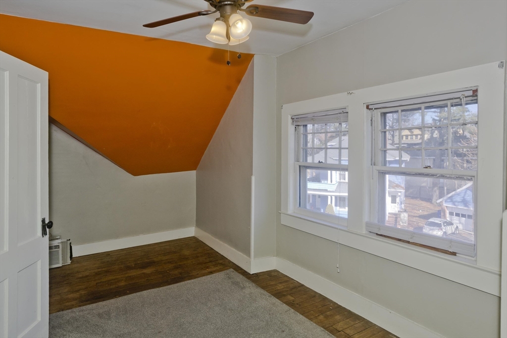 23 Westernview Street Springfield, MA 01108 - Photo 34 of 41