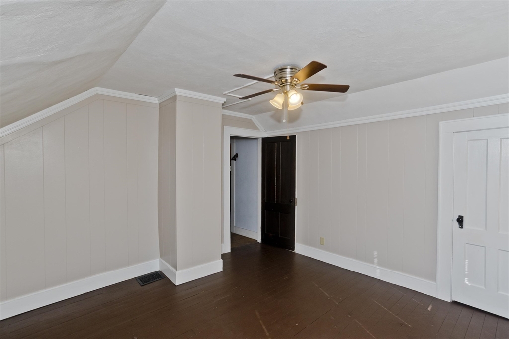 23 Westernview Street Springfield, MA 01108 - Photo 36 of 41