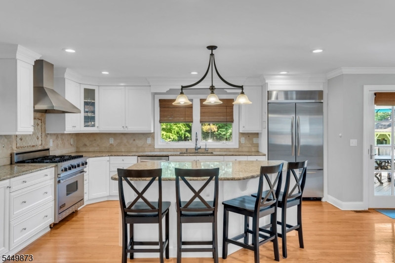 35 Castle Way Bernards, NJ 07920 - Photo 13 of 50 Gallery Image 13