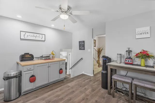 $259,500 | 22757 Lakeshore Drive, Richton Park, IL 60471