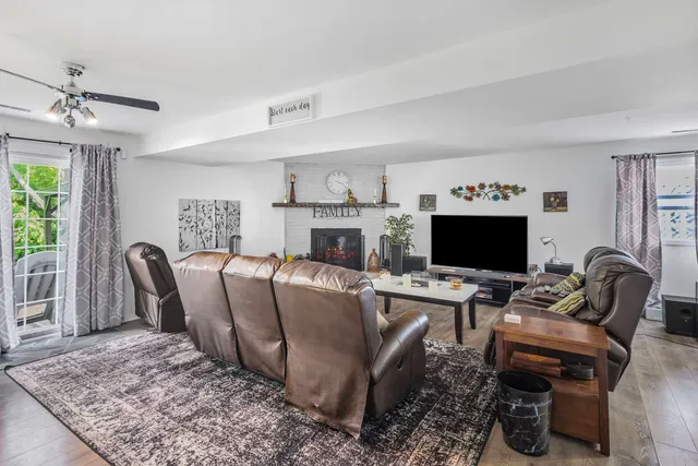 $259,500 | 22757 Lakeshore Drive, Richton Park, IL 60471