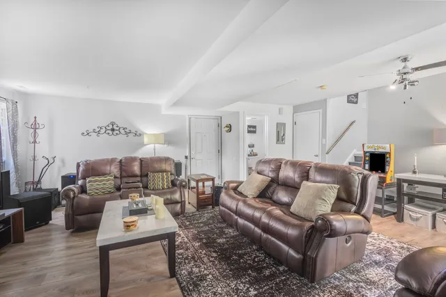 $259,500 | 22757 Lakeshore Drive, Richton Park, IL 60471