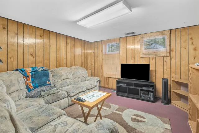 $259,500 | 22757 Lakeshore Drive, Richton Park, IL 60471