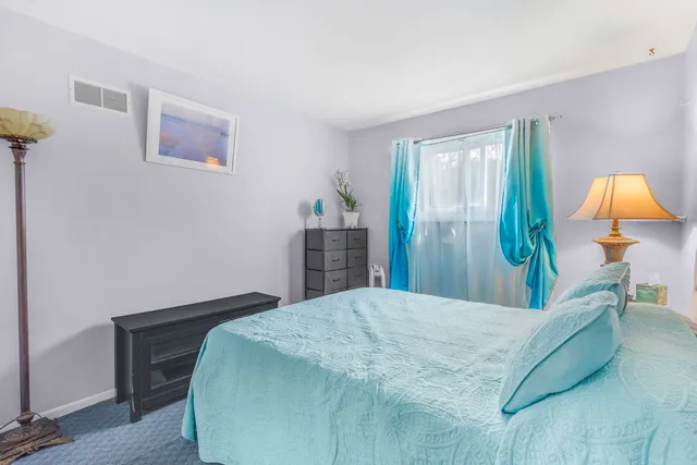 $259,500 | 22757 Lakeshore Drive, Richton Park, IL 60471