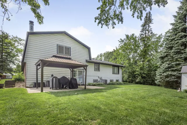 $259,500 | 22757 Lakeshore Drive, Richton Park, IL 60471