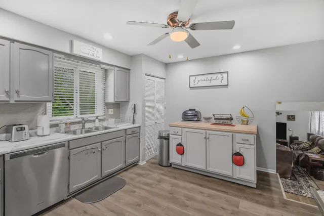 $259,500 | 22757 Lakeshore Drive, Richton Park, IL 60471