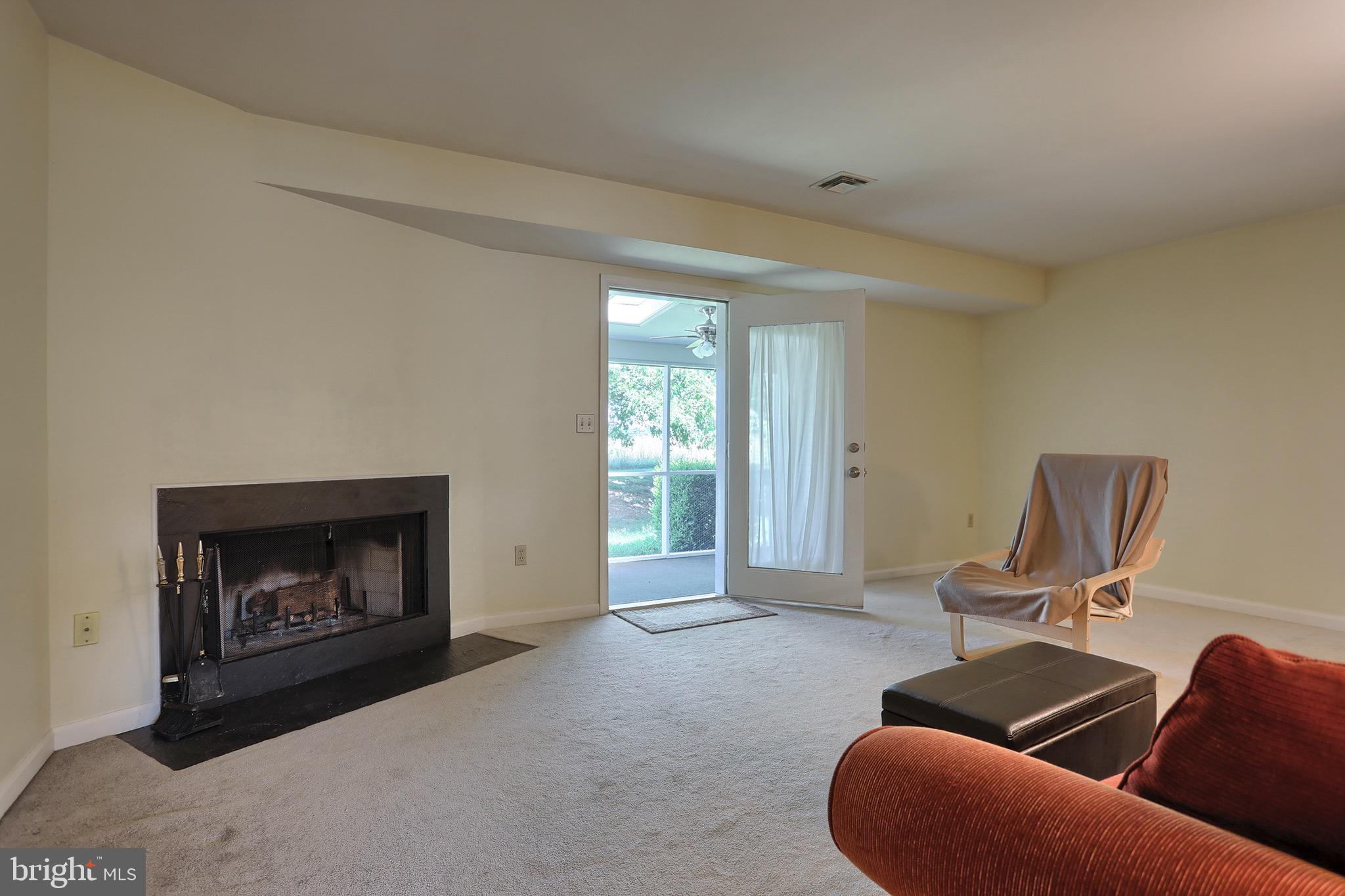 2174 Wexford Road Palmyra, PA 17078 - Photo 12 of 30 Gallery Image 12