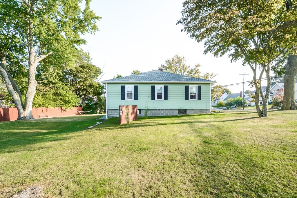 397 Massasoit Road Worcester, MA 01604 - Photo 23 of 29