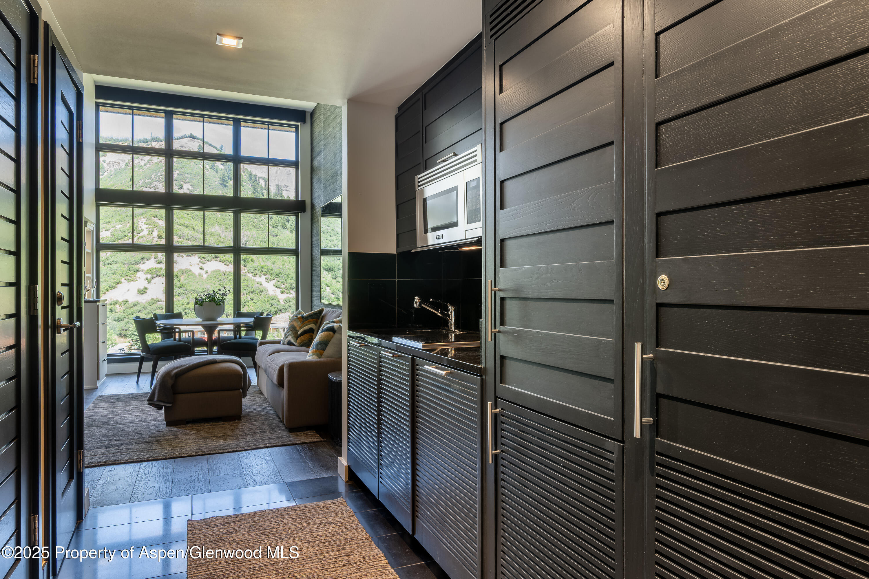 130 Wood Road, Unit 706 Snowmass Village, CO 81615 - Photo 8 of 11 706_Viceroy__0053