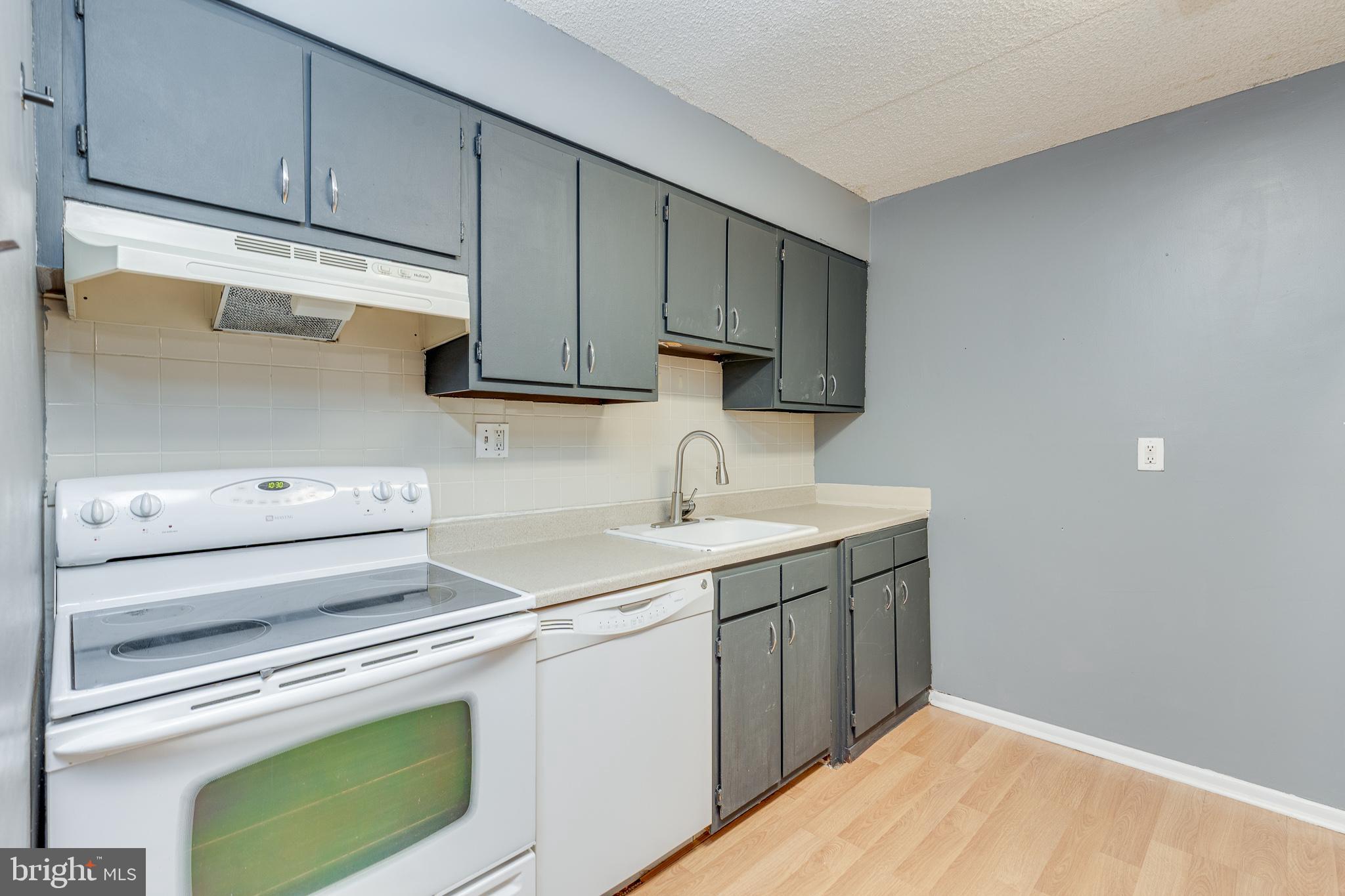 400 Glendale Road, Unit D33 Havertown, PA 19083 - Photo 11 of 22