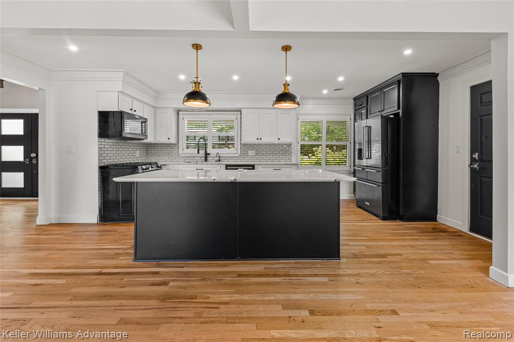 5722 Raven Road Bloomfield Hills, MI 48301 - Photo 10 of 34