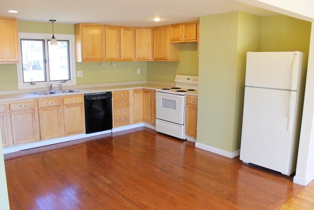 143 Buxton Road Saco, ME 04072 - Photo 3 of 19 Kitchen