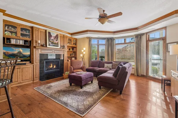 $375,000 | 1776 Stieger Lake Lane, Unit 100, Victoria, MN 55386