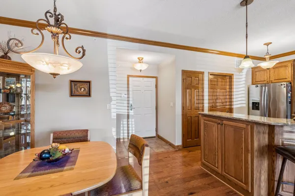 $375,000 | 1776 Stieger Lake Lane, Unit 100, Victoria, MN 55386