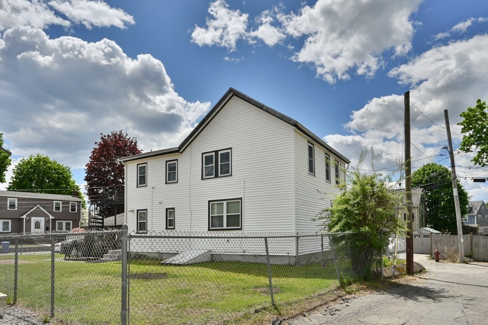 4 Wiley Place Wakefield, MA 01880 - Photo 34 of 42
