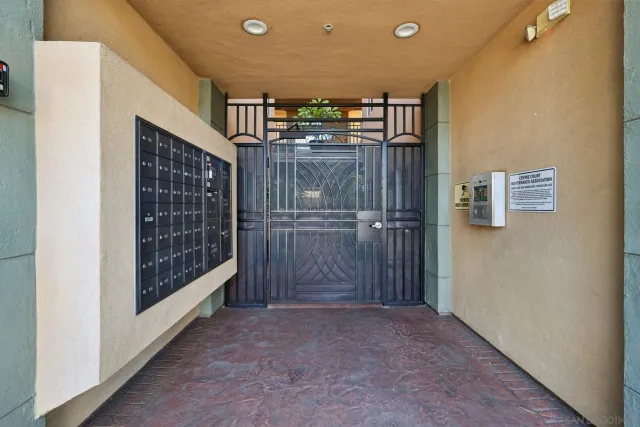 $779,000 | 3990 Centre Street, Unit 104, San Diego, CA 92103